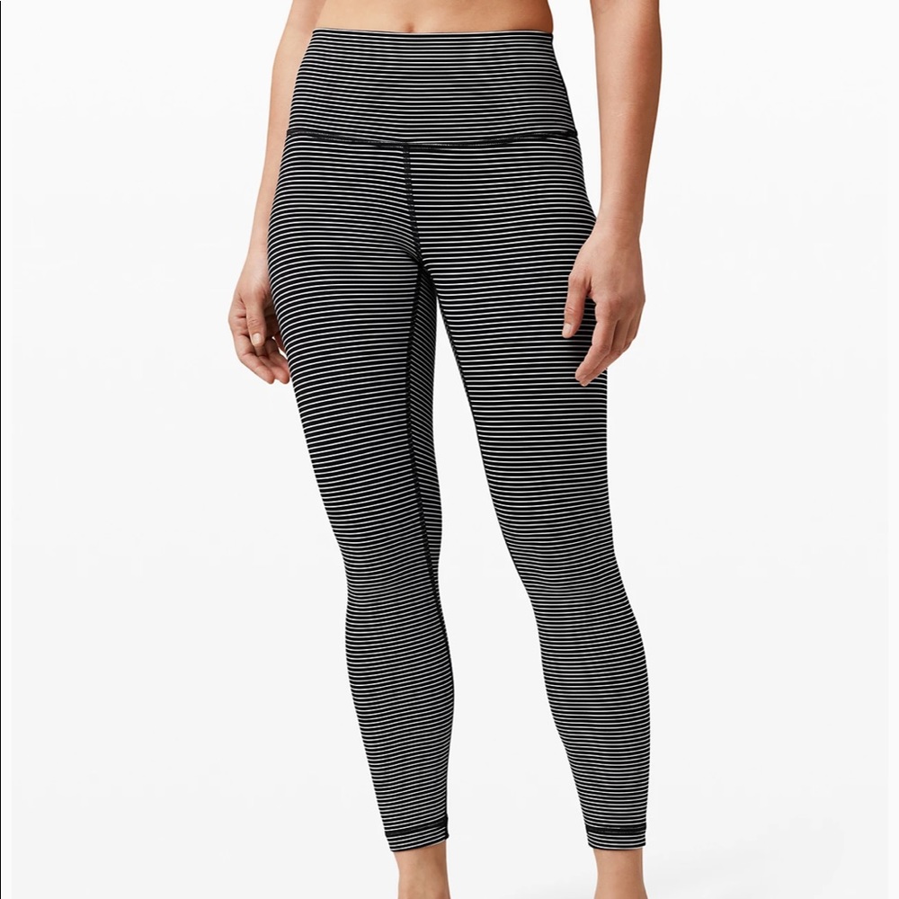 NWOT Lululemon Wonder Under Tight 25”